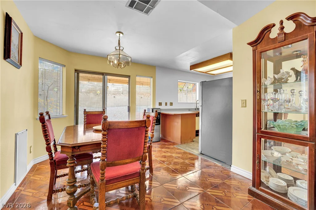 2348 Beaver Bay, Las Vegas, NV 89156