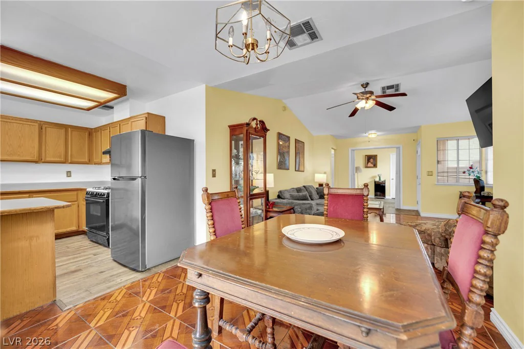 2348 Beaver Bay, Las Vegas, NV 89156
