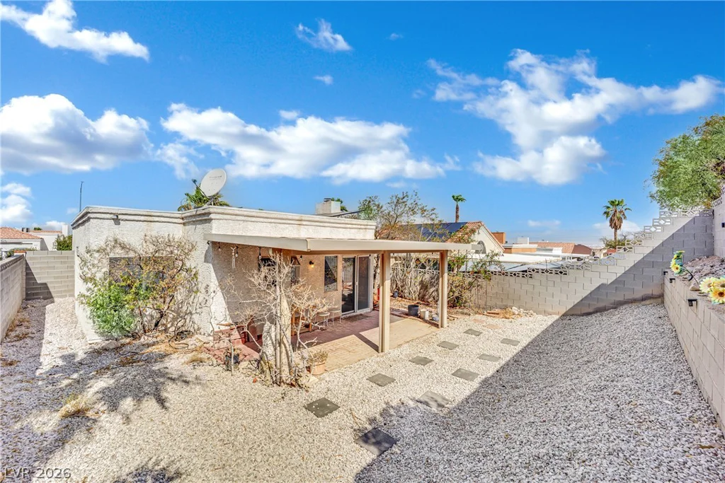 2348 Beaver Bay, Las Vegas, NV 89156