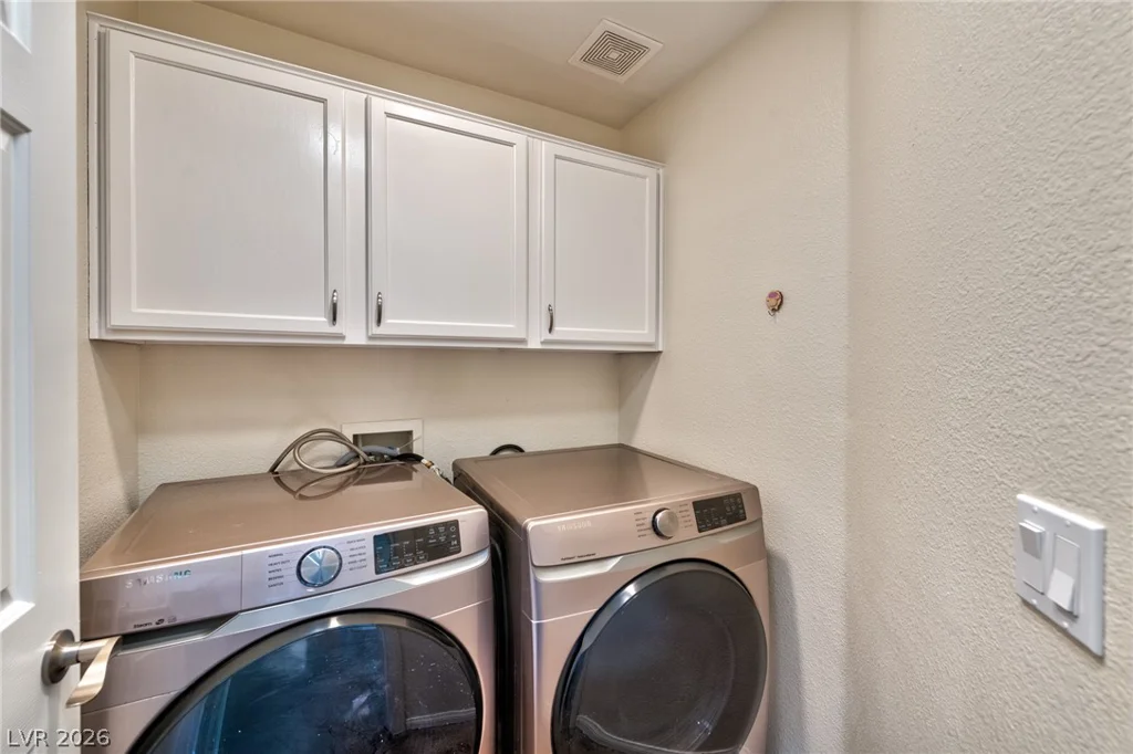 3963 Pembridge, Las Vegas, NV 89121