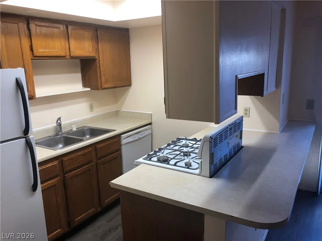 585 Sellers, Henderson, NV 89011