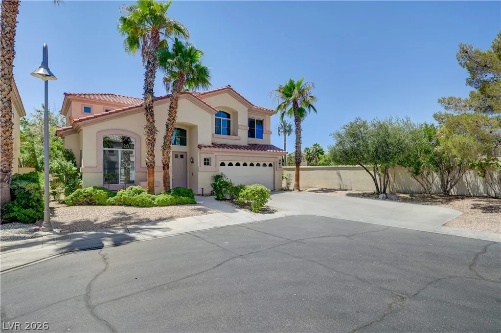 356 Lakewood Garden, Las Vegas, NV 89148
