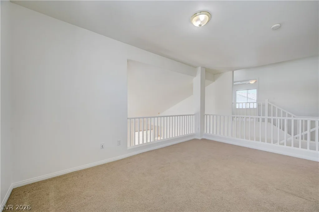 356 Lakewood Garden, Las Vegas, NV 89148