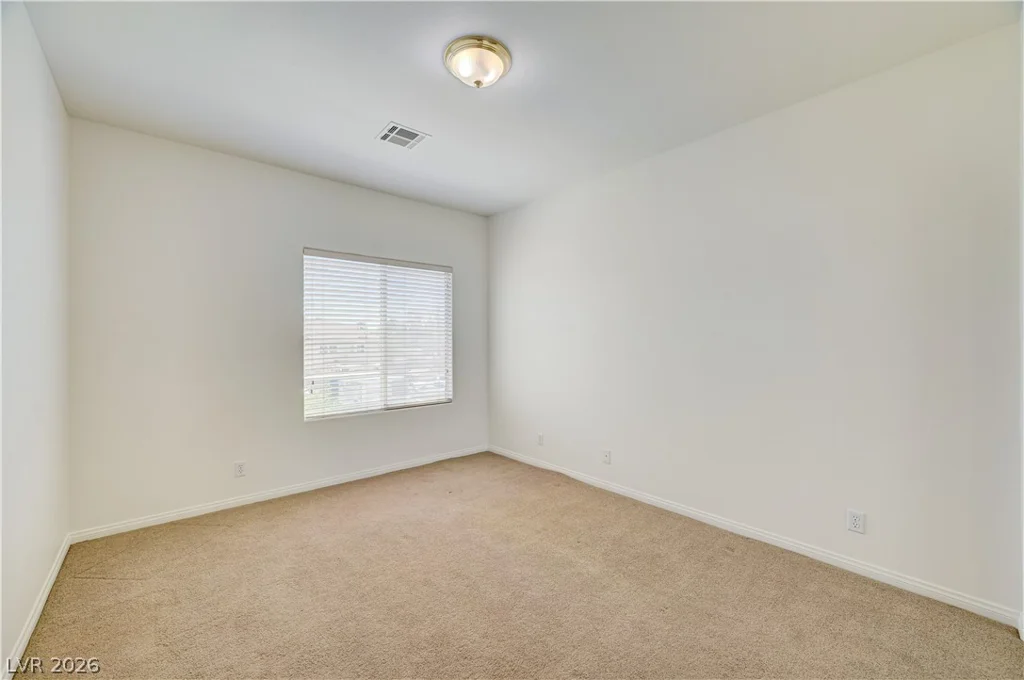 356 Lakewood Garden, Las Vegas, NV 89148