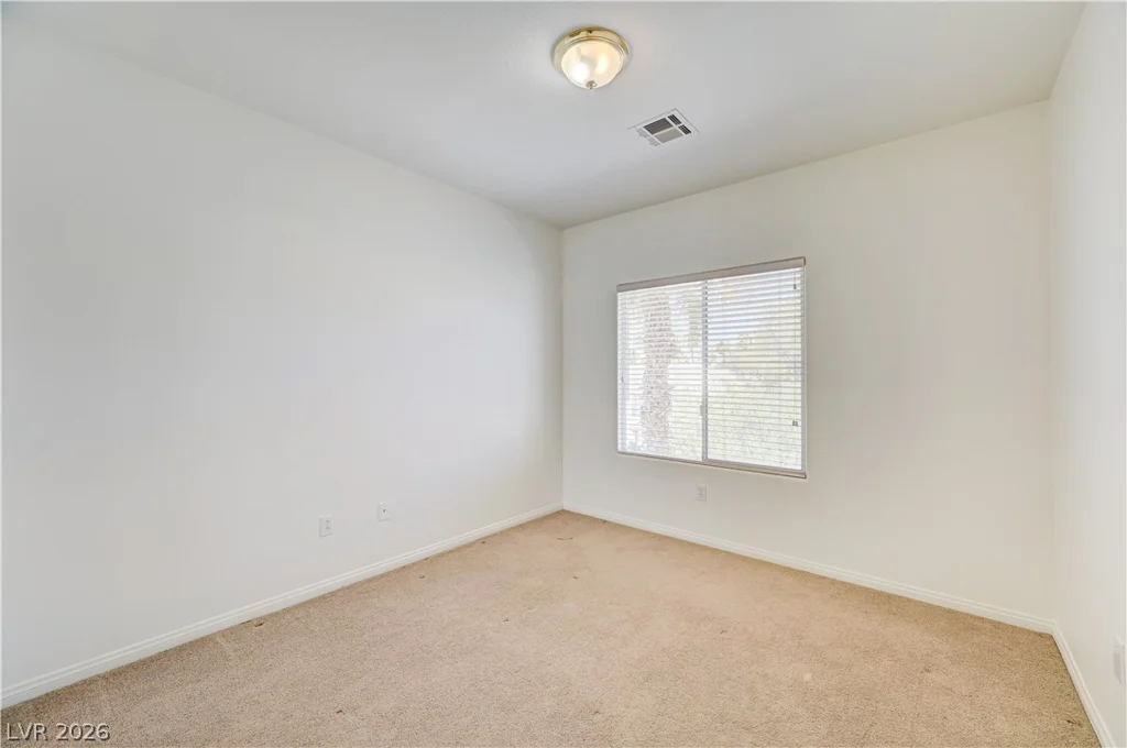 356 Lakewood Garden, Las Vegas, NV 89148