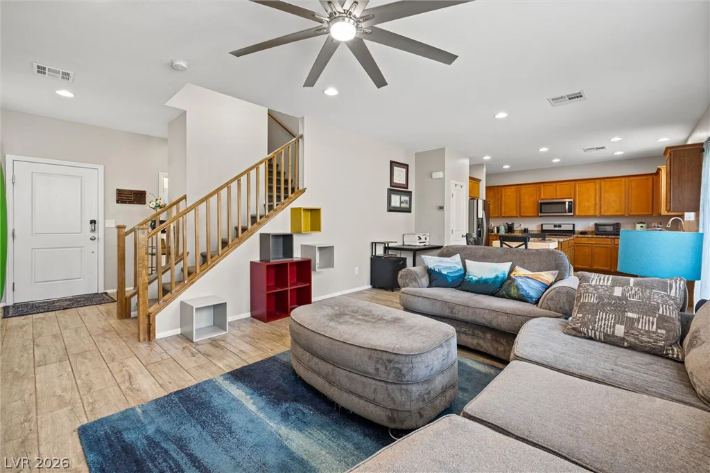 2106 Mystic Wave, North Las Vegas, NV 89031