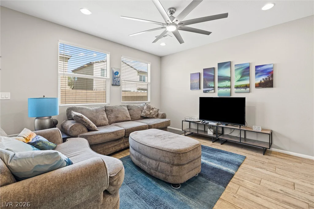 2106 Mystic Wave, North Las Vegas, NV 89031