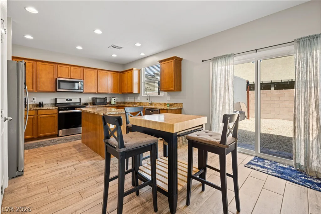 2106 Mystic Wave, North Las Vegas, NV 89031