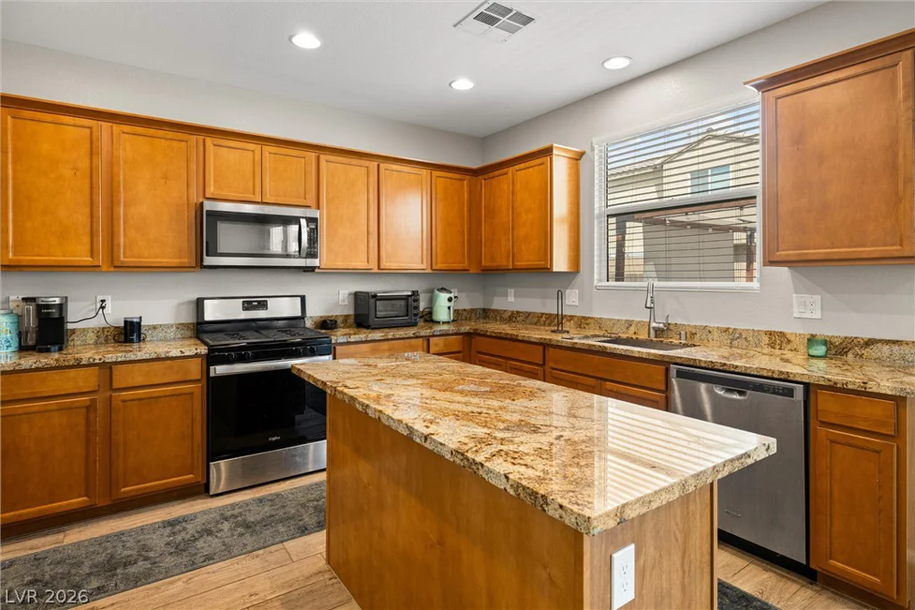 2106 Mystic Wave, North Las Vegas, NV 89031