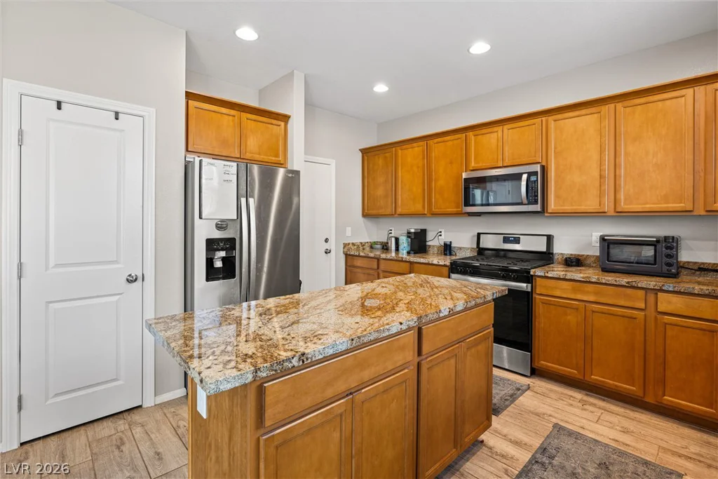 2106 Mystic Wave, North Las Vegas, NV 89031