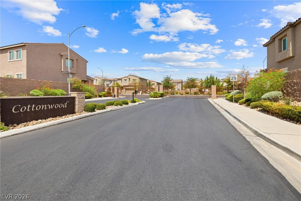 2106 Mystic Wave, North Las Vegas, NV 89031
