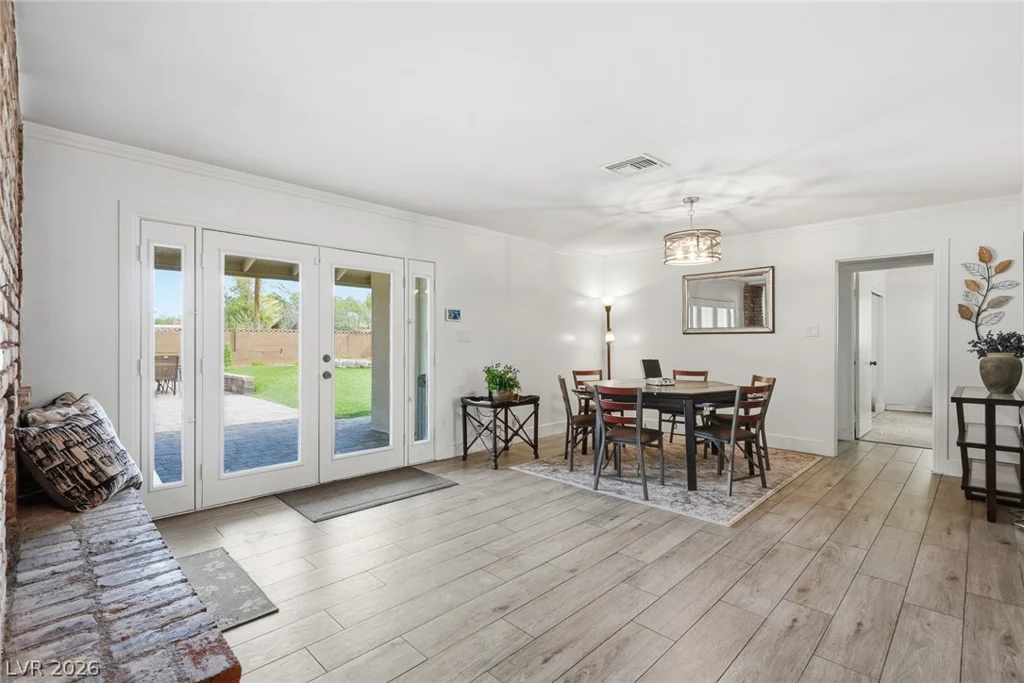 2908 Mason, Las Vegas, NV 89102