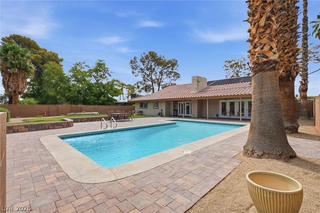 2908 Mason, Las Vegas, NV 89102