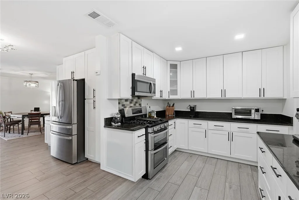 2908 Mason, Las Vegas, NV 89102