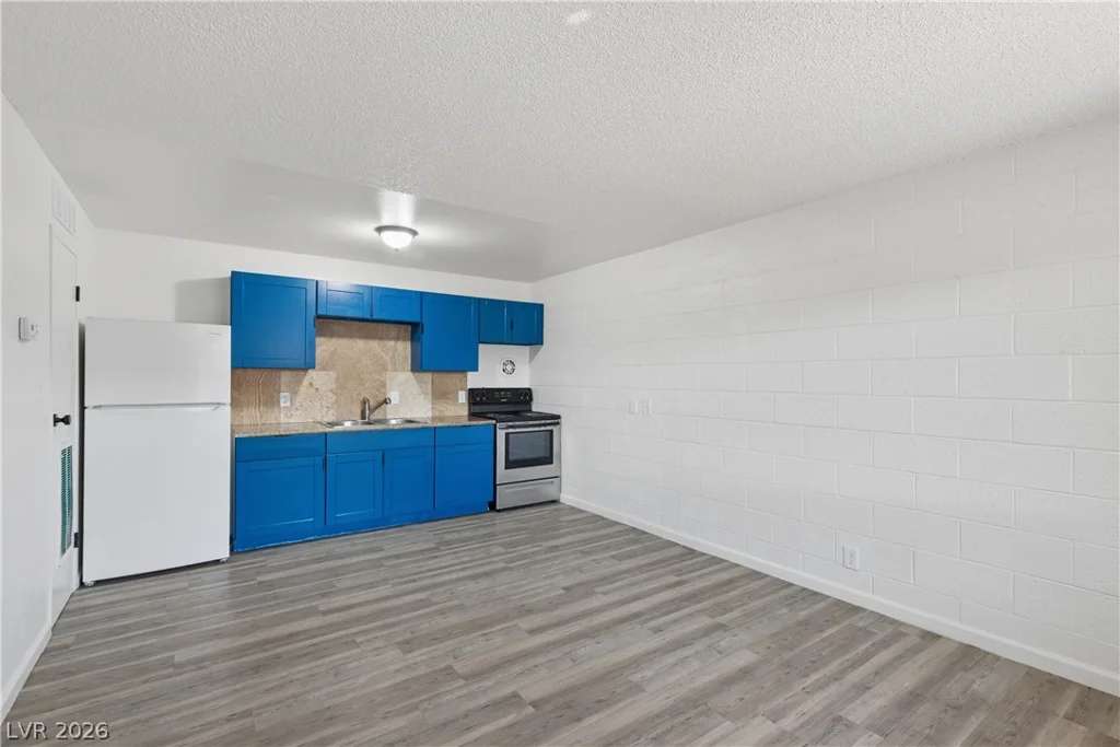 3726 Hazelwood, Las Vegas, NV 89119