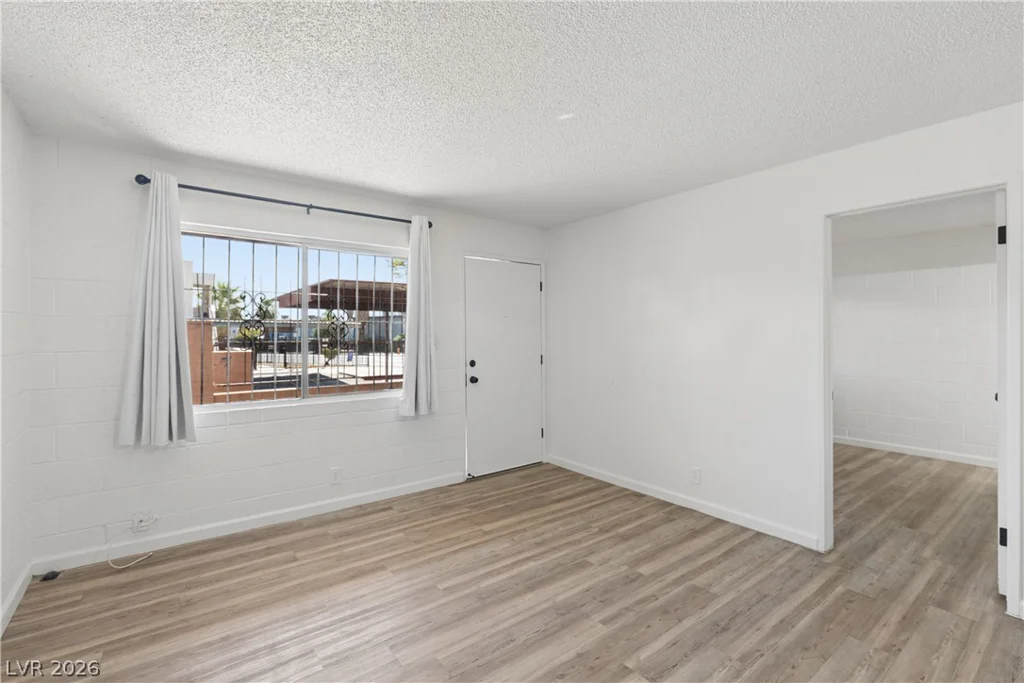 3726 Hazelwood, Las Vegas, NV 89119
