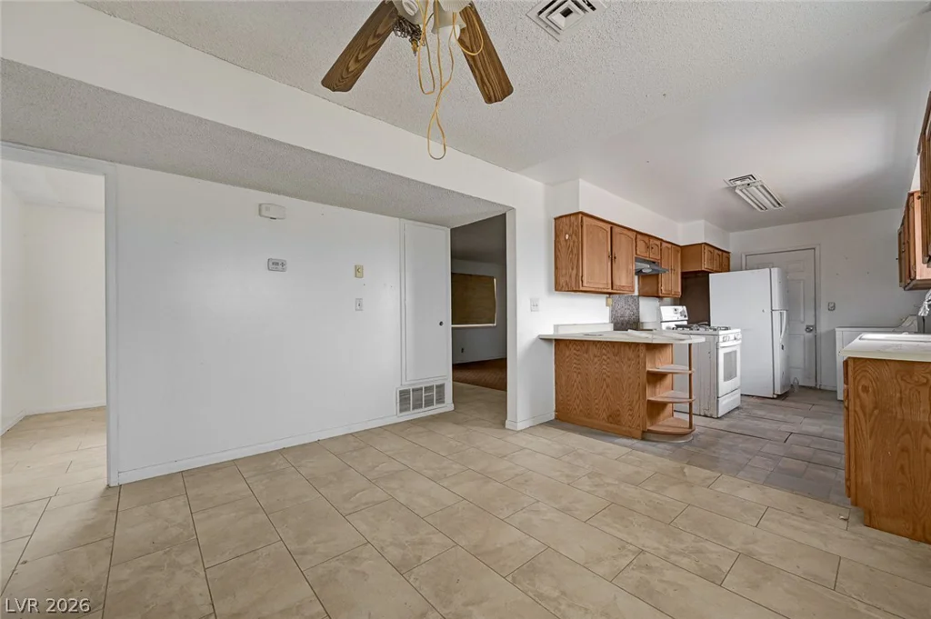 140 Kola, Henderson, NV 89015
