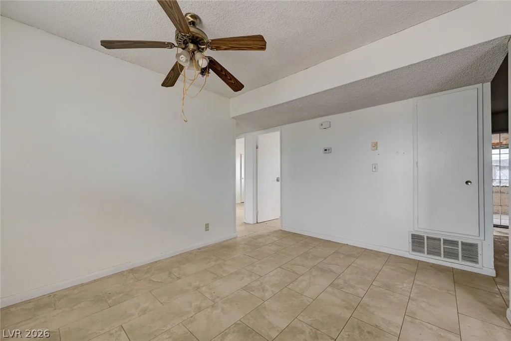 140 Kola, Henderson, NV 89015