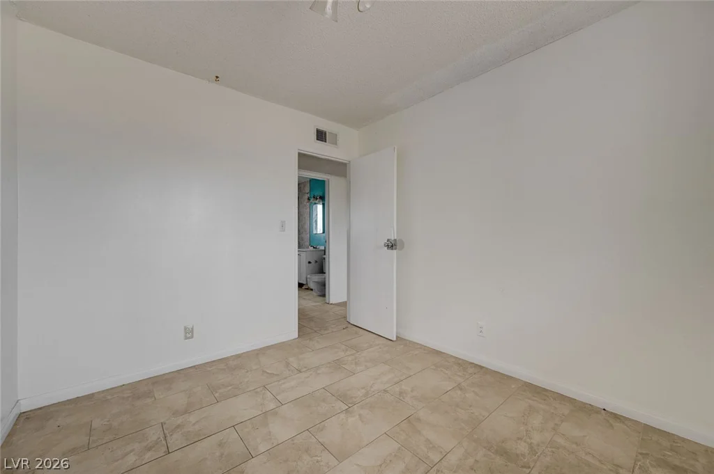 140 Kola, Henderson, NV 89015