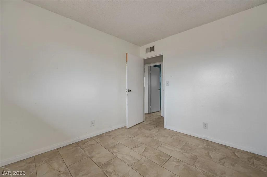 140 Kola, Henderson, NV 89015