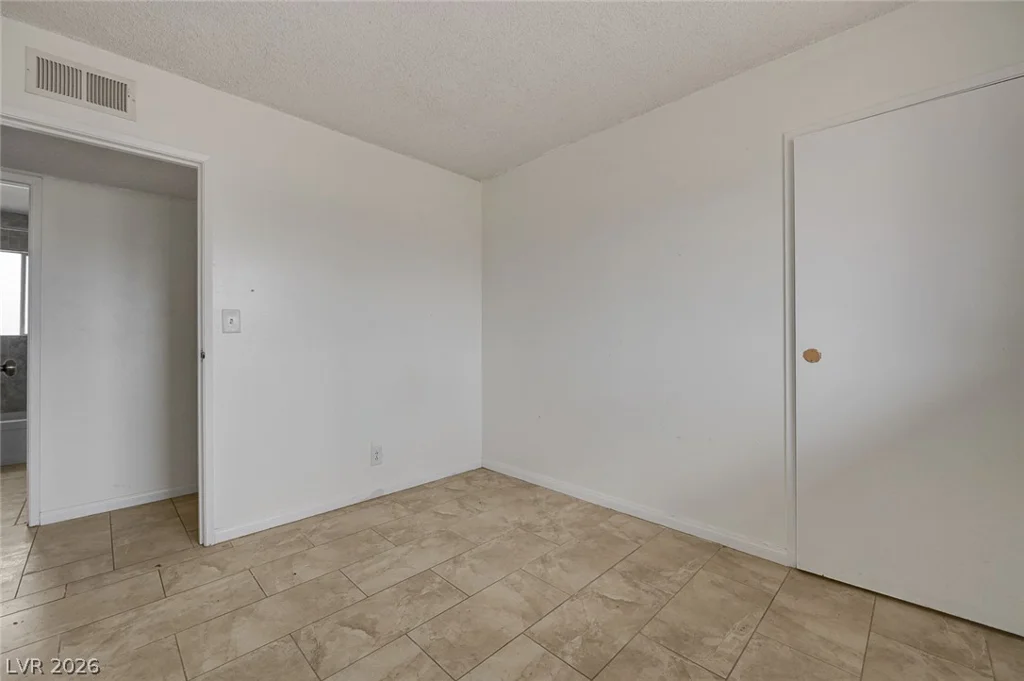 140 Kola, Henderson, NV 89015