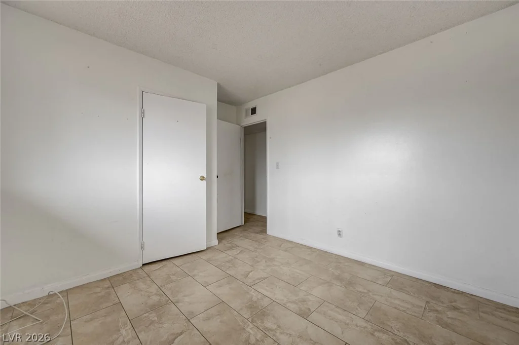 140 Kola, Henderson, NV 89015