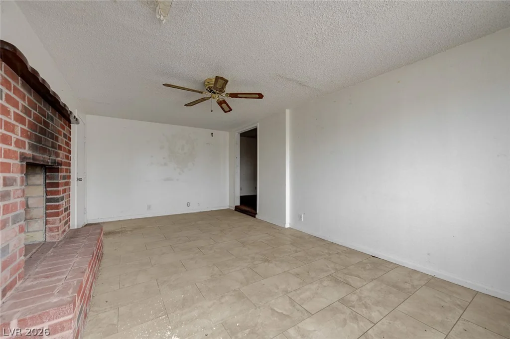 140 Kola, Henderson, NV 89015