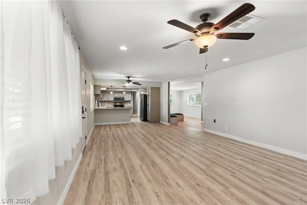 3385 Sisk, Las Vegas, NV 89108