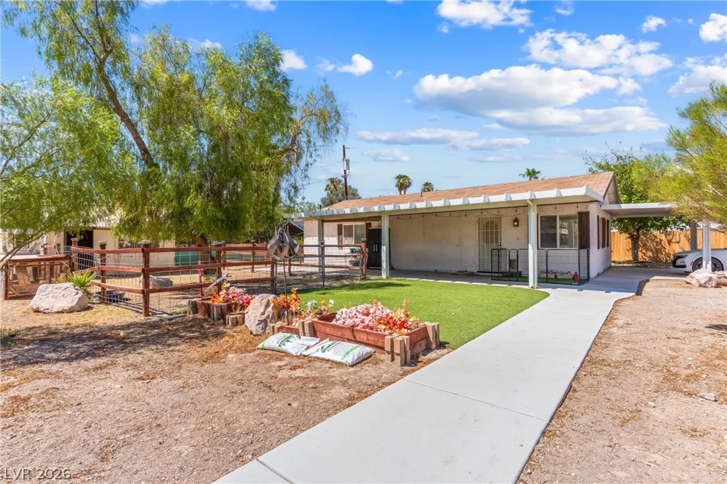 3385 Sisk, Las Vegas, NV 89108