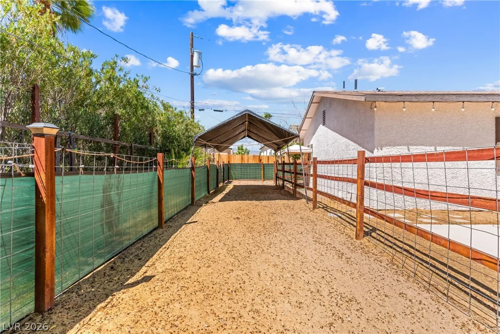 3385 Sisk, Las Vegas, NV 89108