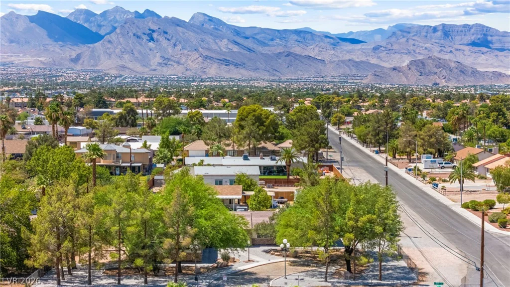 3385 Sisk, Las Vegas, NV 89108