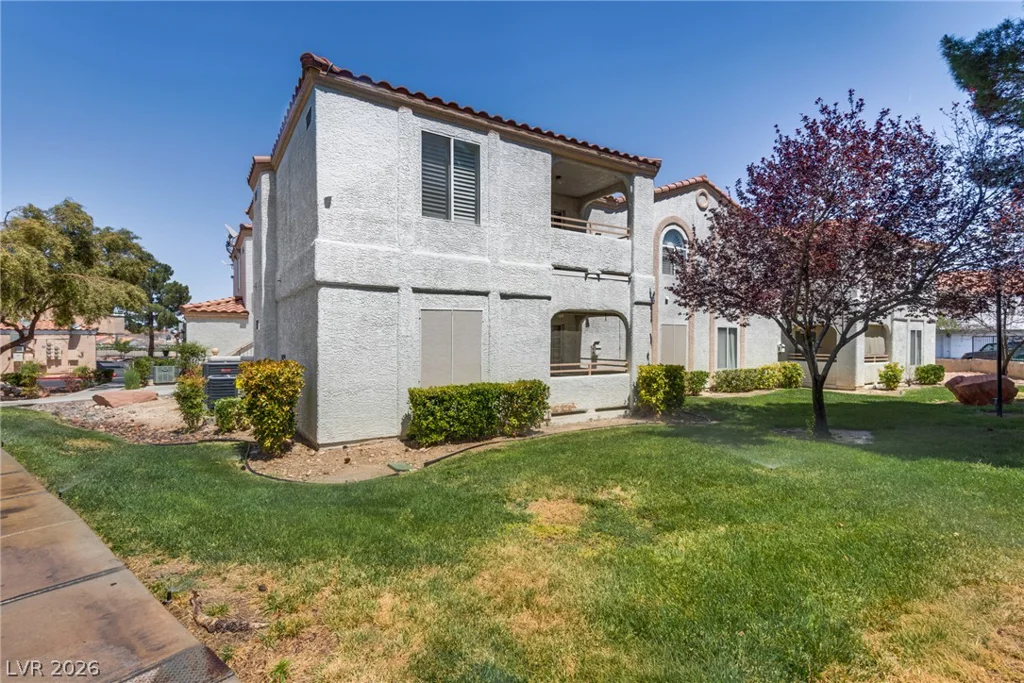8452 Boseck, Las Vegas, NV 89145
