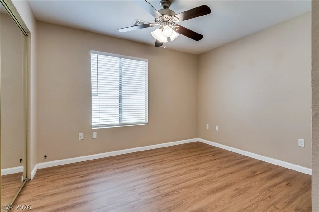 8452 Boseck, Las Vegas, NV 89145