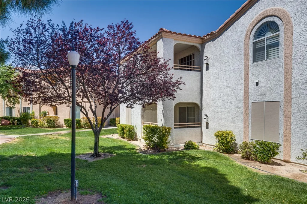 8452 Boseck, Las Vegas, NV 89145