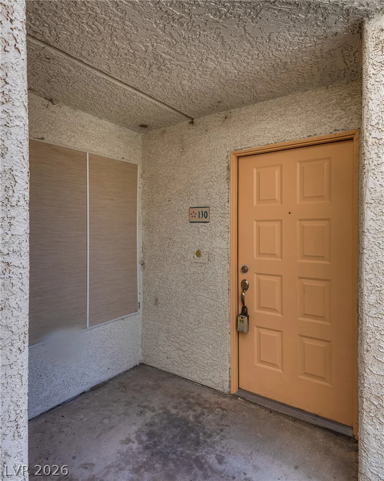 8452 Boseck, Las Vegas, NV 89145
