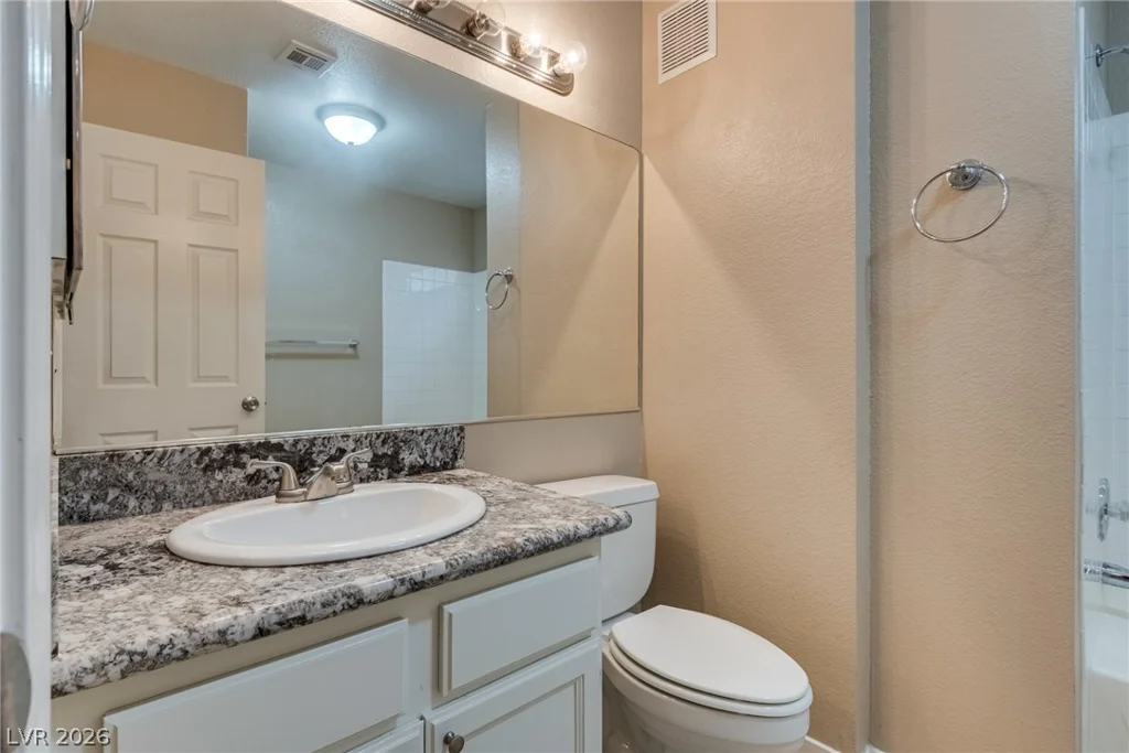 8452 Boseck, Las Vegas, NV 89145
