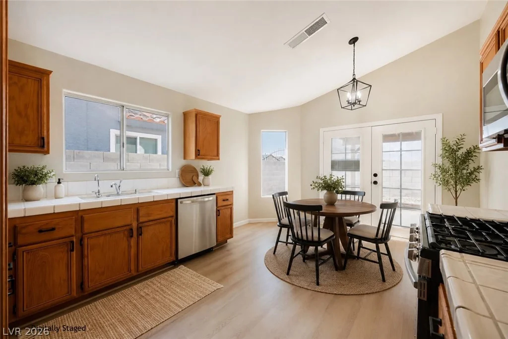 3118 Nebulous, North Las Vegas, NV 89032