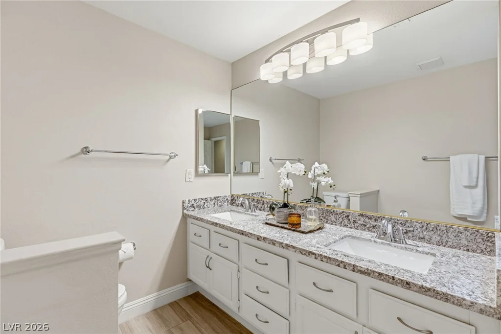 582 Cervantes, Henderson, NV 89014