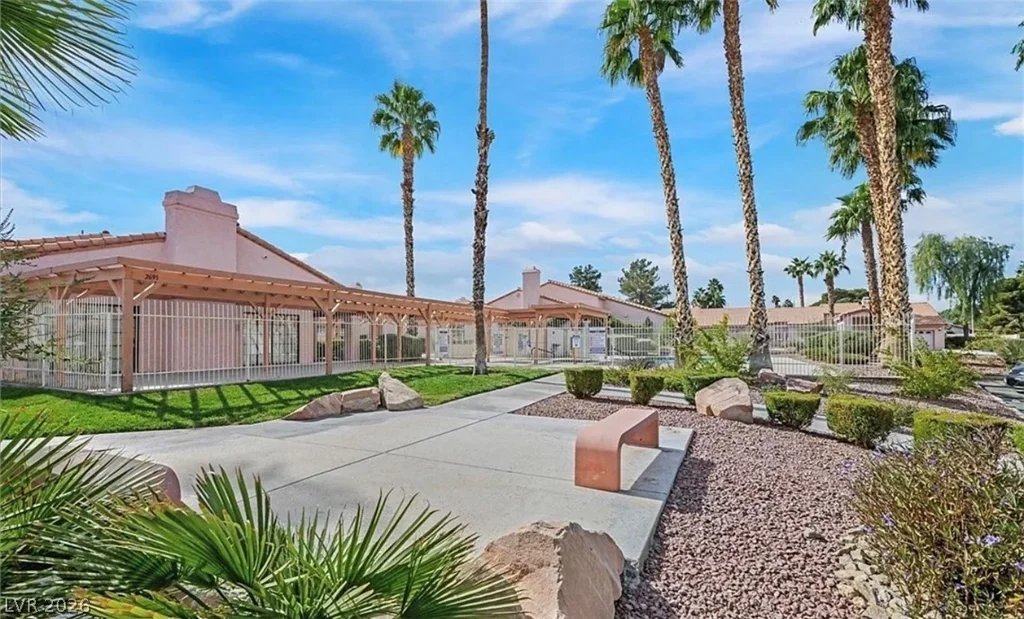 582 Cervantes, Henderson, NV 89014