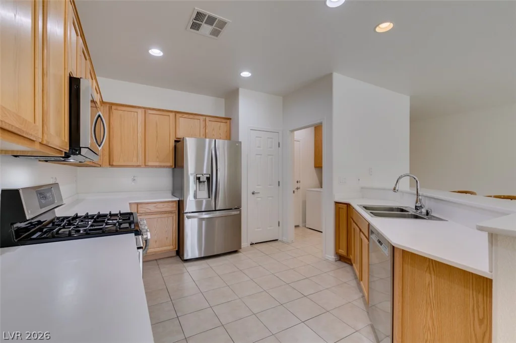 2174 Savannah River, Henderson, NV 89044