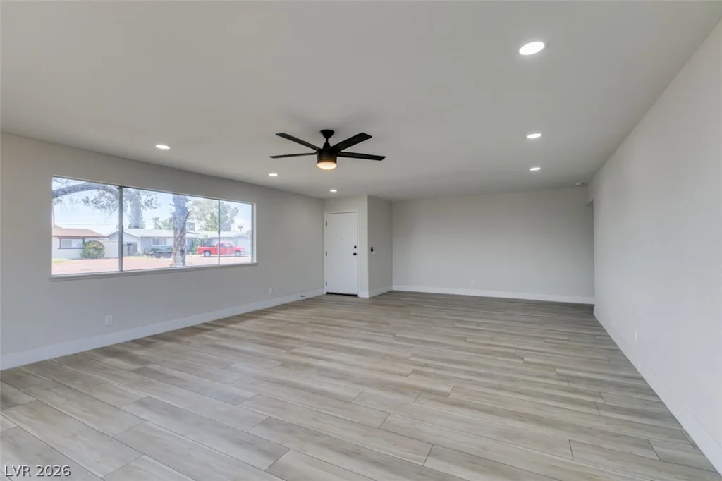 5901 Shawnee, Las Vegas, NV 89107