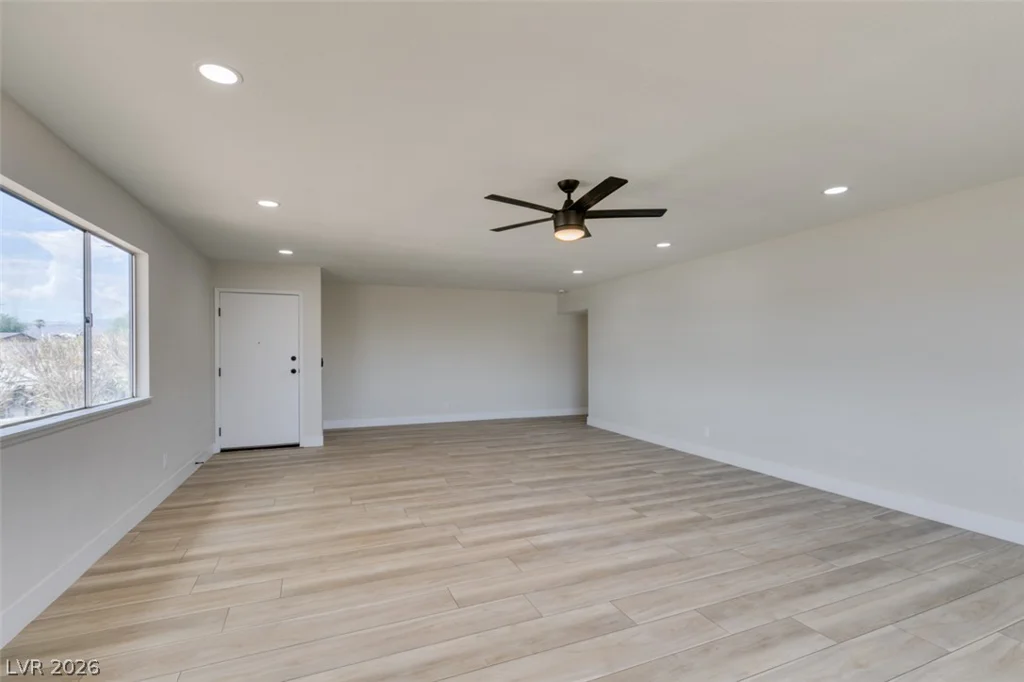 5901 Shawnee, Las Vegas, NV 89107
