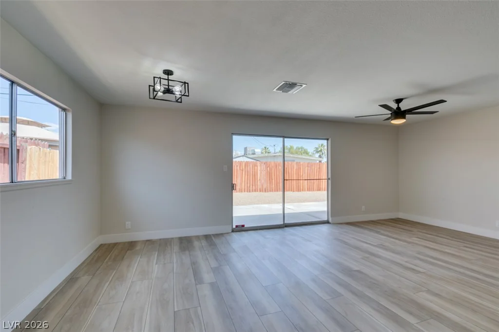 5901 Shawnee, Las Vegas, NV 89107