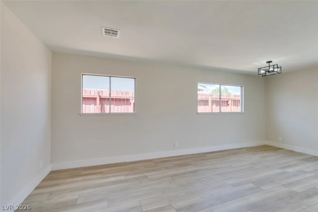 5901 Shawnee, Las Vegas, NV 89107