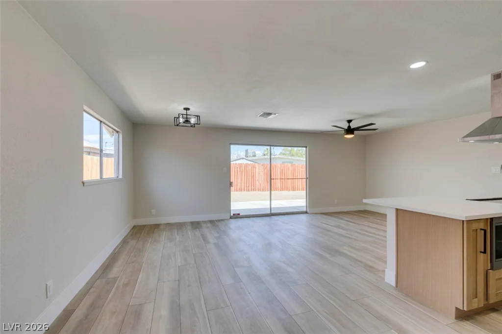 5901 Shawnee, Las Vegas, NV 89107