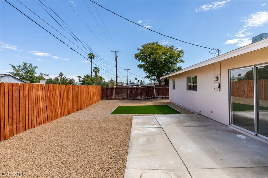 5901 Shawnee, Las Vegas, NV 89107