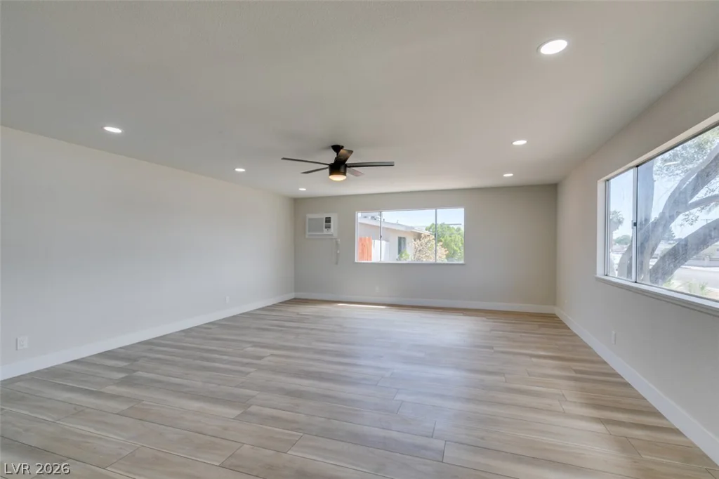 5901 Shawnee, Las Vegas, NV 89107