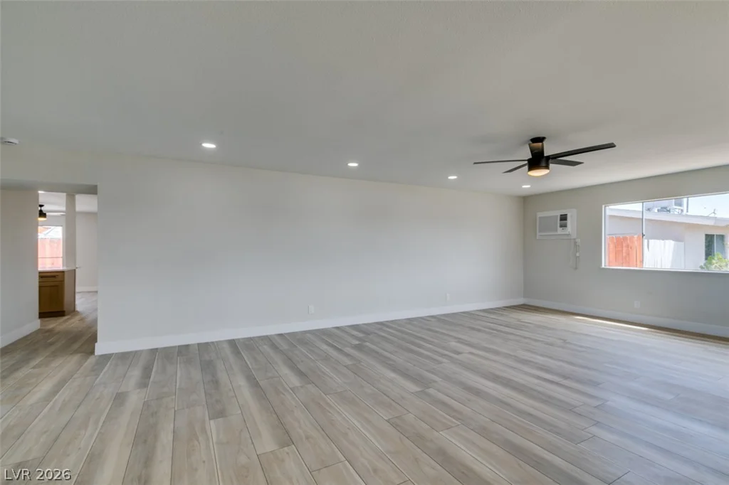 5901 Shawnee, Las Vegas, NV 89107