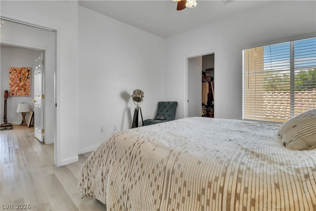 1401 Red Crest, Las Vegas, NV 89144