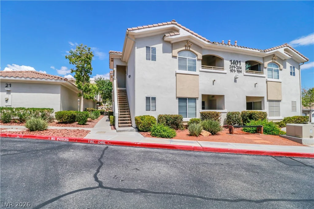 1401 Red Crest, Las Vegas, NV 89144